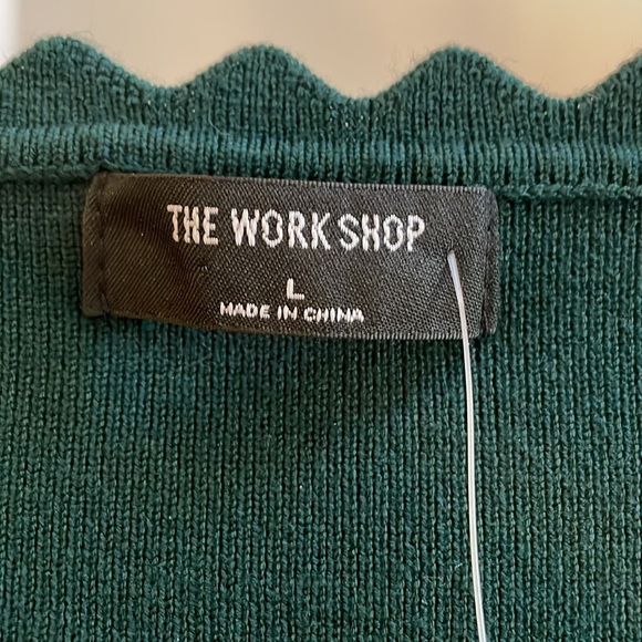 NWT The Workshop Green Top - Picture 2 of 10